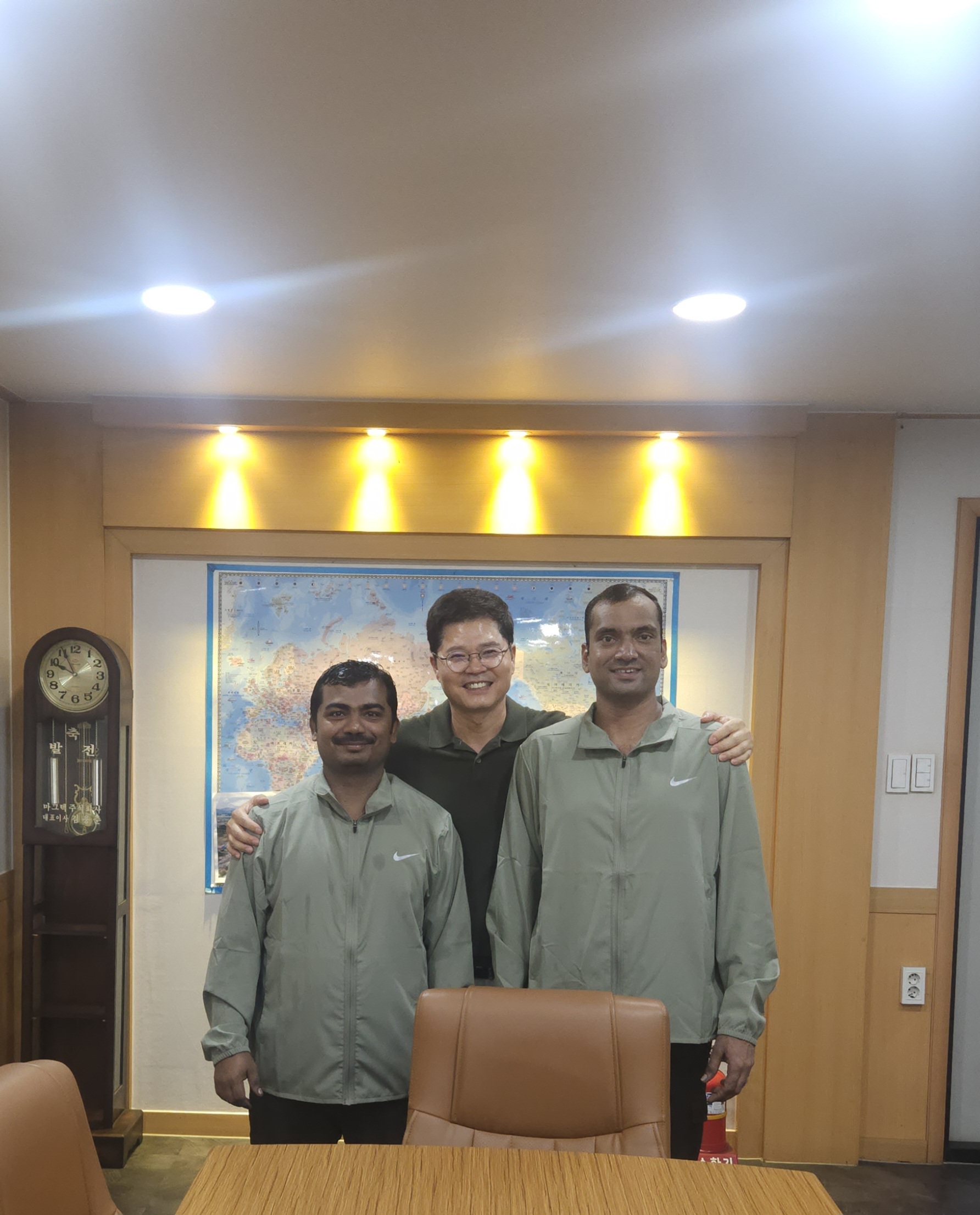 KakaoTalk_20250929_100621114_04.jpg