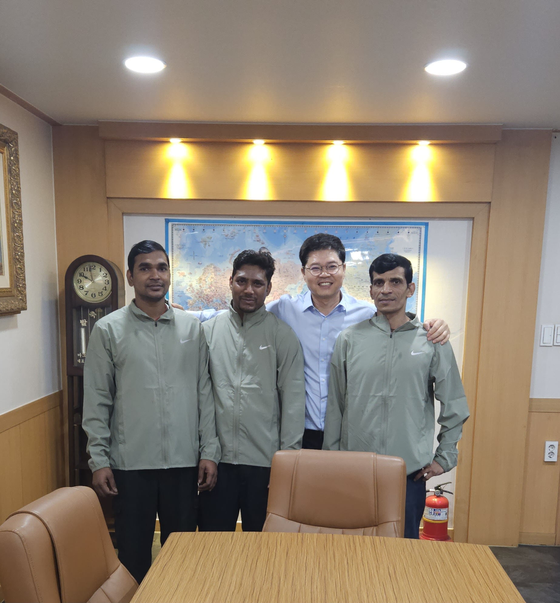 KakaoTalk_20250929_100621114_11.jpg