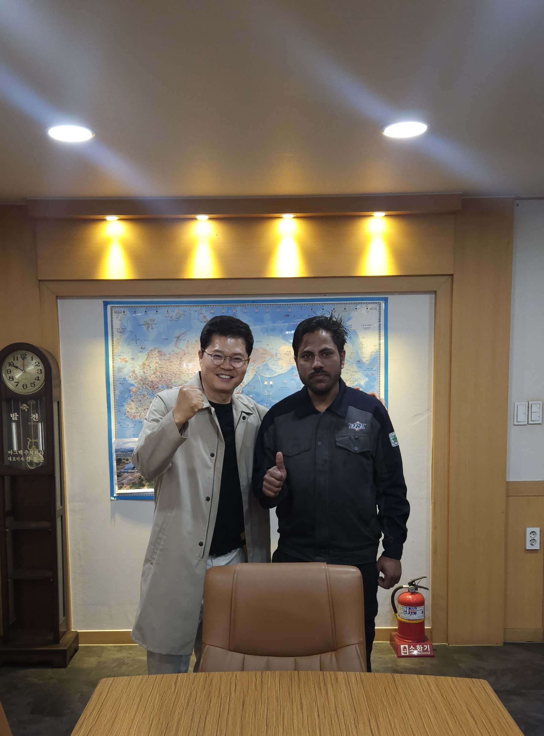 KakaoTalk_20260522_113557826_04.jpg